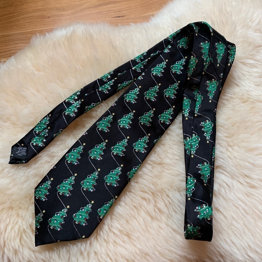 NWT🎄Singing Christmas Tree Holiday Tie